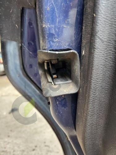 Audi mk1 d2 door lock - a8, 4d