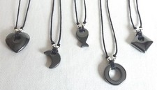 LADIES MENS FASHION PENDANT CORDED WITH VARIOUS GUN METAL COLOURED PENDANTS. NEW