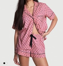 Victoria Secret Asprin Dot