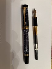 Parker Duofold Centennial Nib 18K 750 B Fountain Pen Marble Blue/Gold