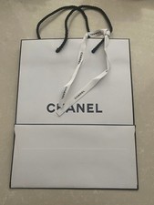 New : Chanel Iconic Gift Bag &