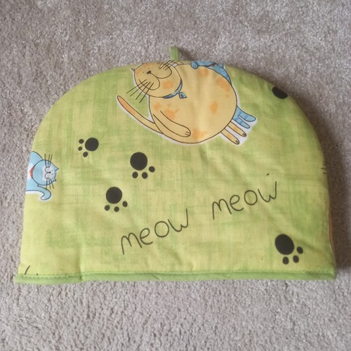 Ulster weavers cat - cat, tea