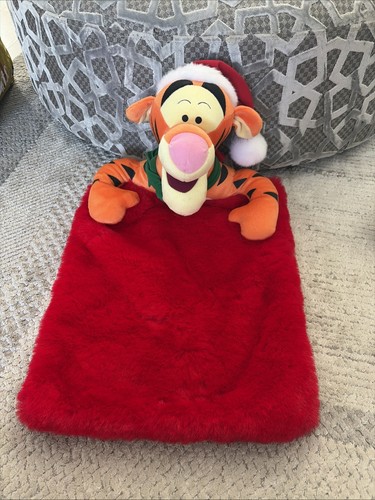 Disney tigger christmas - disney,