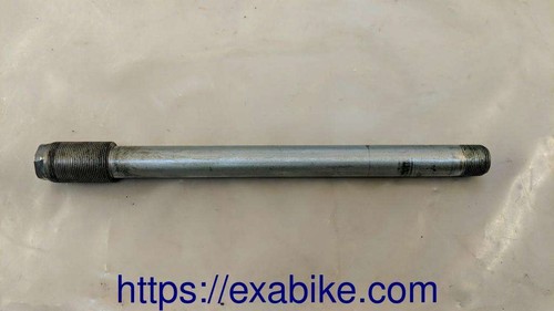 Swingarm axle for suzuki - swingarm, tl