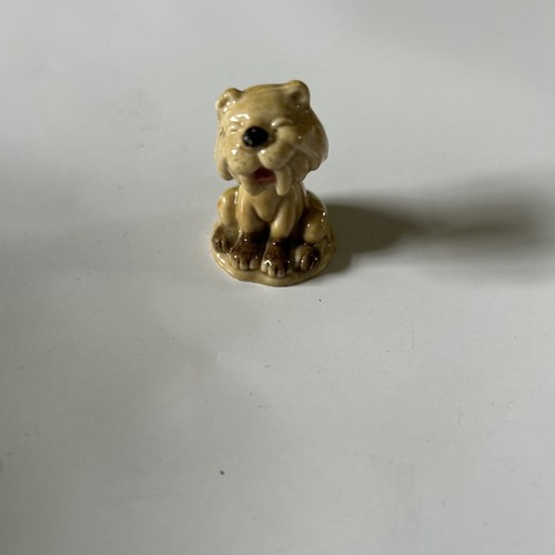Vintage wade whimsie - -,
