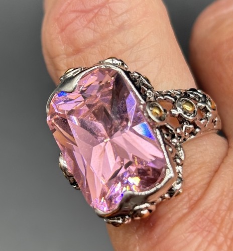 Vintage ring large pink - ring,