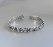 Savanna Retro Style Elephant