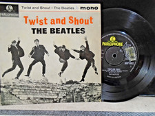 THE BEATLES E.P "TWIST AND