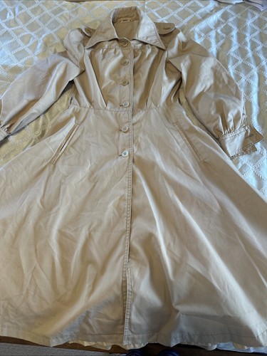 Unique vintage cream colored - unique,