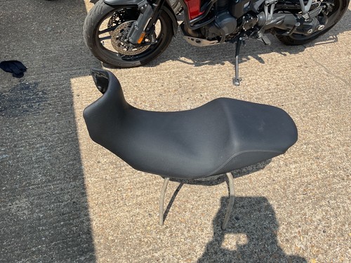 Triumph tiger 1050 seat - seat,