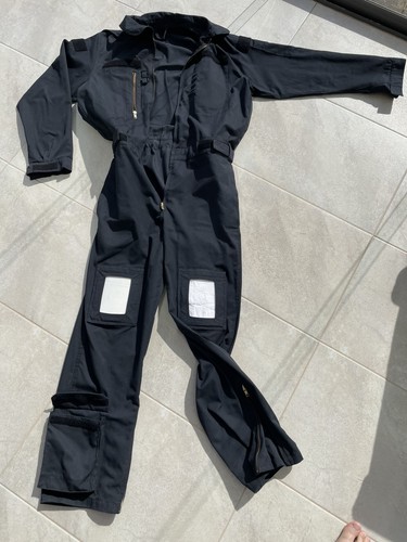 Albatros pilot flying - flying, suit