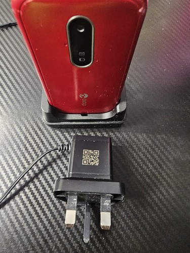 Doro 6620 red - mobile, with