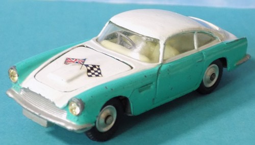 Corgi toys 309 aston - toys,