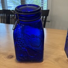 Vintage Cobalt Blue Produits