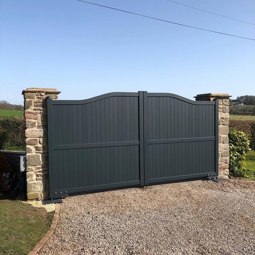 Aluminium driveway gate tfs - driveway,