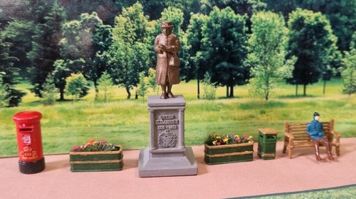 Queen elizabeth memorial - queen,
