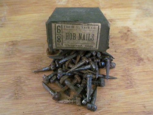 Antique nails original box - in,