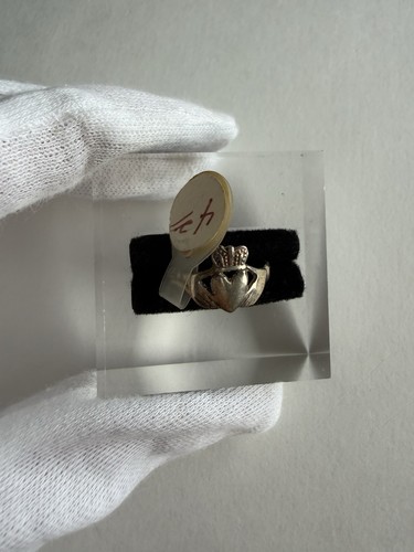 Irish sterling silver claddagh - silver,