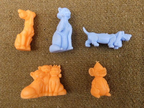 1970s shreddies cereal figures - shreddies,