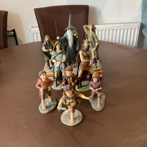 The lord rings figures - the,