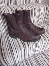 Clarks Plum Leather Boots 6.5