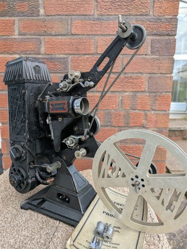 Vintage pathescope 200b - vintage,