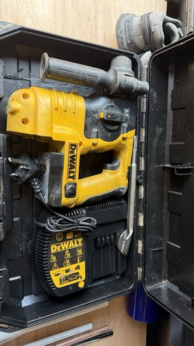 Dewalt sds breakers - dewalt,