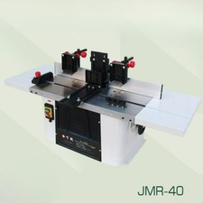 Vertical Milling Machine with
