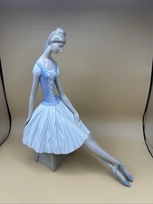 LARGE LLADRO  NAO  "BALLERINA"