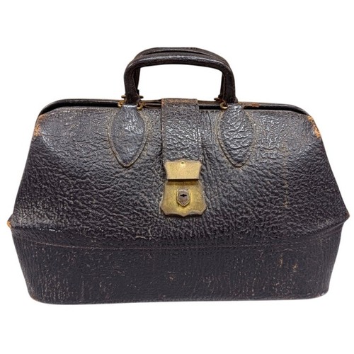 Antique victorian doctor - doctor, bag