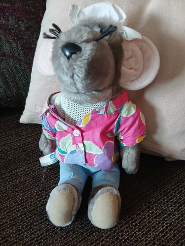 Vintage 1983 roland rat - ,