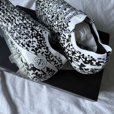 Under Armour Magnetico Elite 5.0 FG Football Boots - size 10.5UK