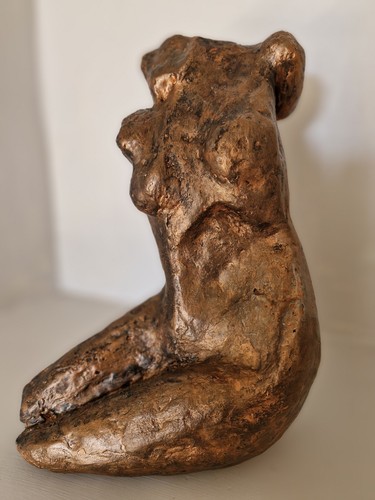 Female body sculpture - female,
