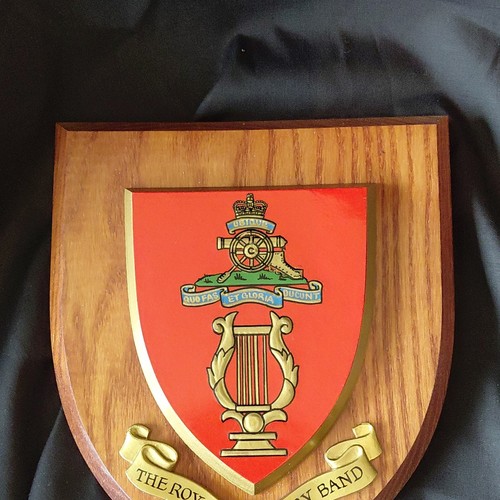 Wooden shield plaque royal - wooden,