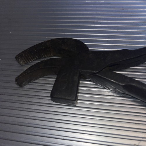 Antique century shoemaker - 19,