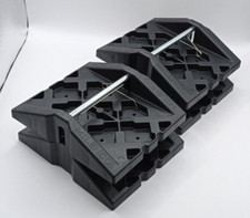 Caravan Corner Steady