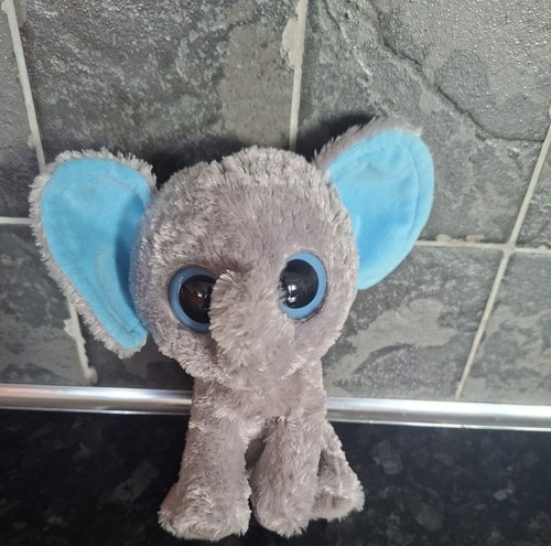 Peanut the elephant - the,