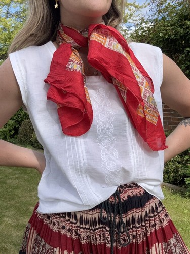Vintage red boho patterned - red,