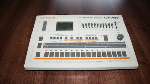 Roland 707 rhythm - roland,