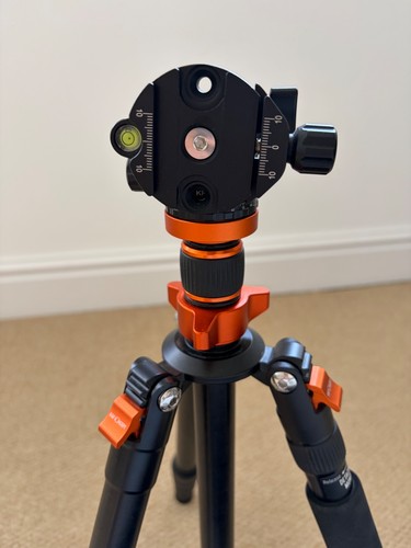 Concept tripod good - k&f,
