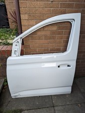 Volkswagen Caddy Front