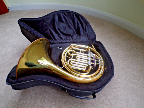 Anborg como french horn - anborg,