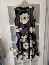 Debenhams Women’s  Black & white floral midi dress with a touch of elegance s 12
