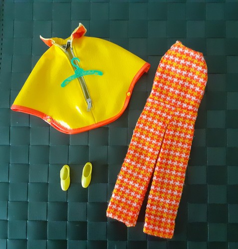 Vintage barbie dolls - barbie, original