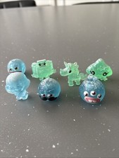 Moshi Monsters Gold Collection Tin With 7 Gold Moshlings And 34 Others