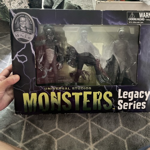 Universal studios monsters - universal,