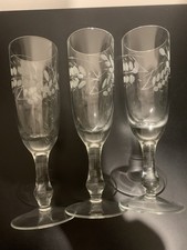 Stunning 3 Champagne Glasses