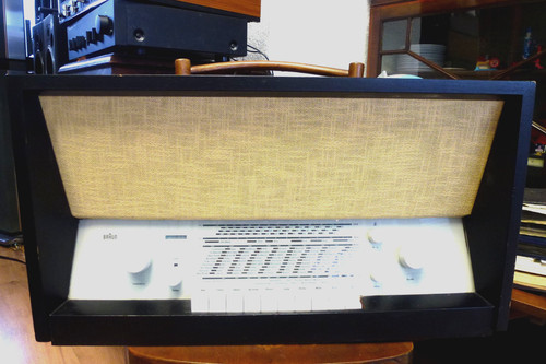 Vintage tube radio by - vintage, 31