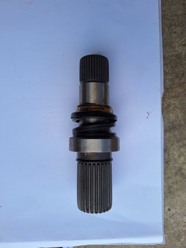Gearbox stub axle - stub,