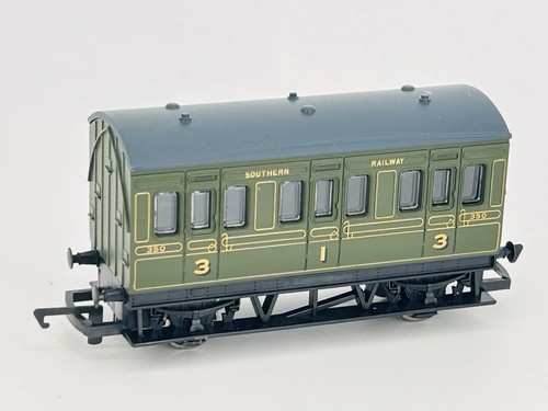 Hornby gauge r4135 olive - oo,